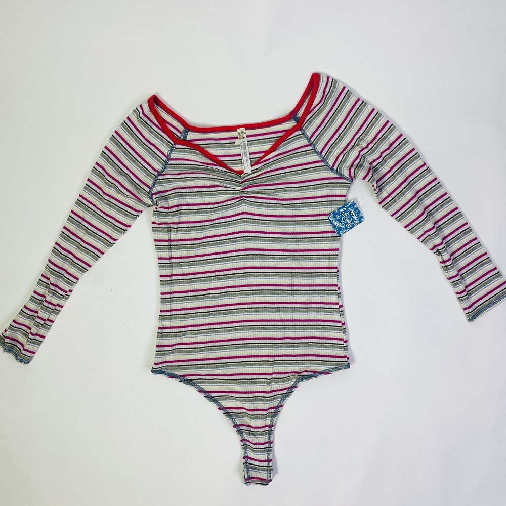 FREE PEOPLE STRIPED TOP, SIZE M, NWT
